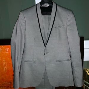 Zara Men’s Suit. Jacket and pants.